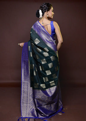 Green Dupion Silk Saree With Blouse Piece