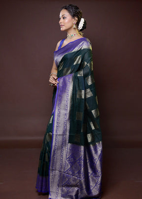 Green Dupion Silk Saree With Blouse Piece