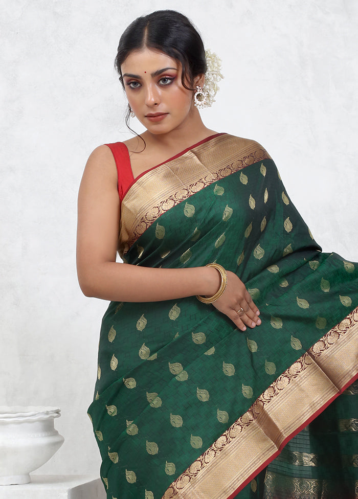 Green Kanjivaram Silk Saree With Blouse Piece