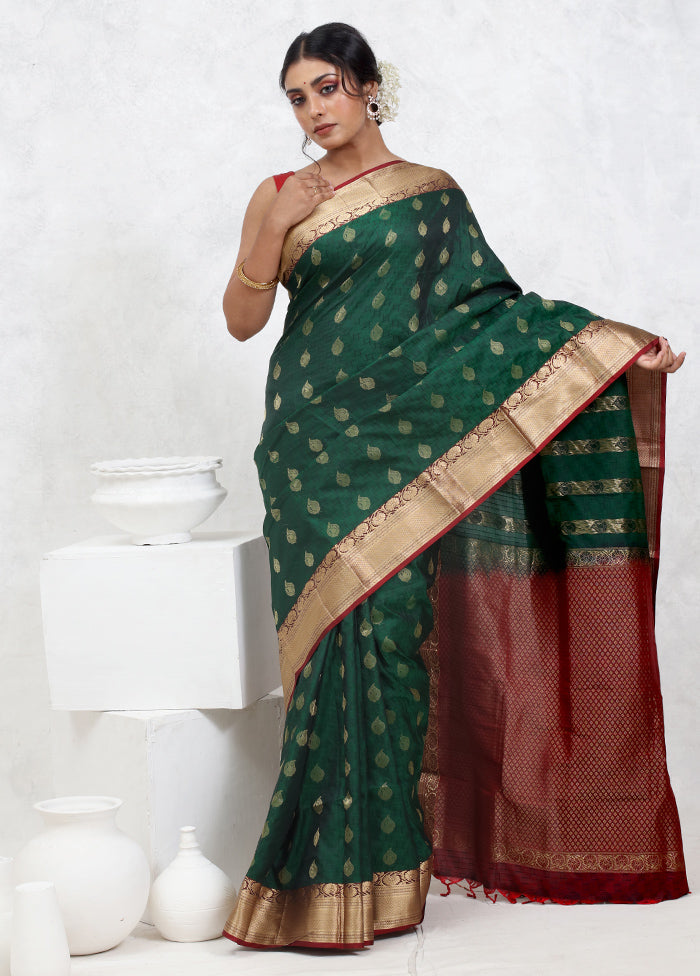 Green Kanjivaram Silk Saree With Blouse Piece