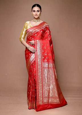 Red Banarasi Silk Saree With Blouse Piece