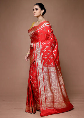 Red Banarasi Silk Saree With Blouse Piece