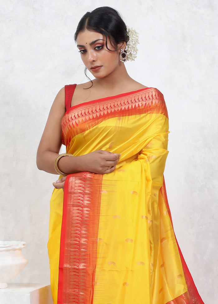 Yellow Kanjivaram Pure Silk Saree With Blouse Piece