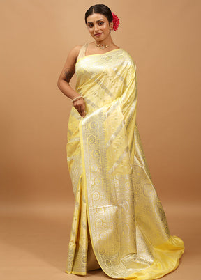 Yellow Tanchoi Silk Saree With Blouse Piece