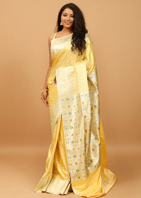 Yellow Banarasi Silk Saree With Blouse Piece