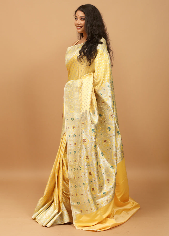 Yellow Banarasi Silk Saree With Blouse Piece