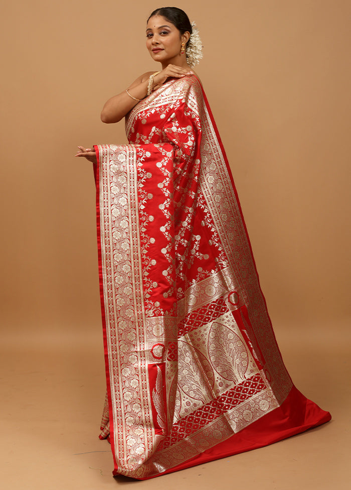 Red Banarasi Silk Saree With Blouse Piece