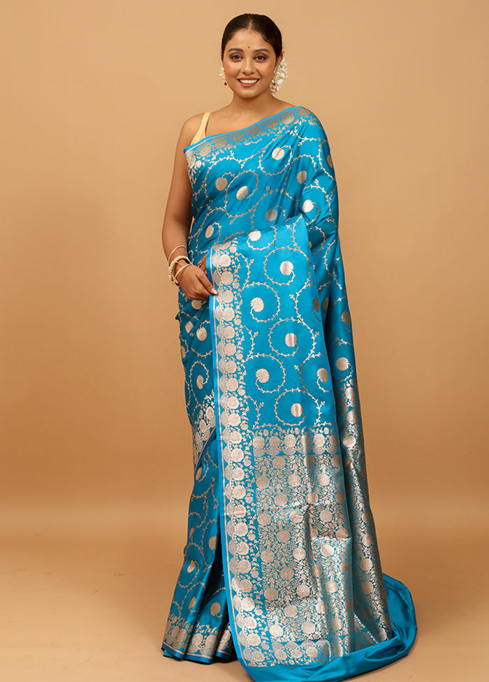 Blue Banarasi Silk Saree With Blouse Piece