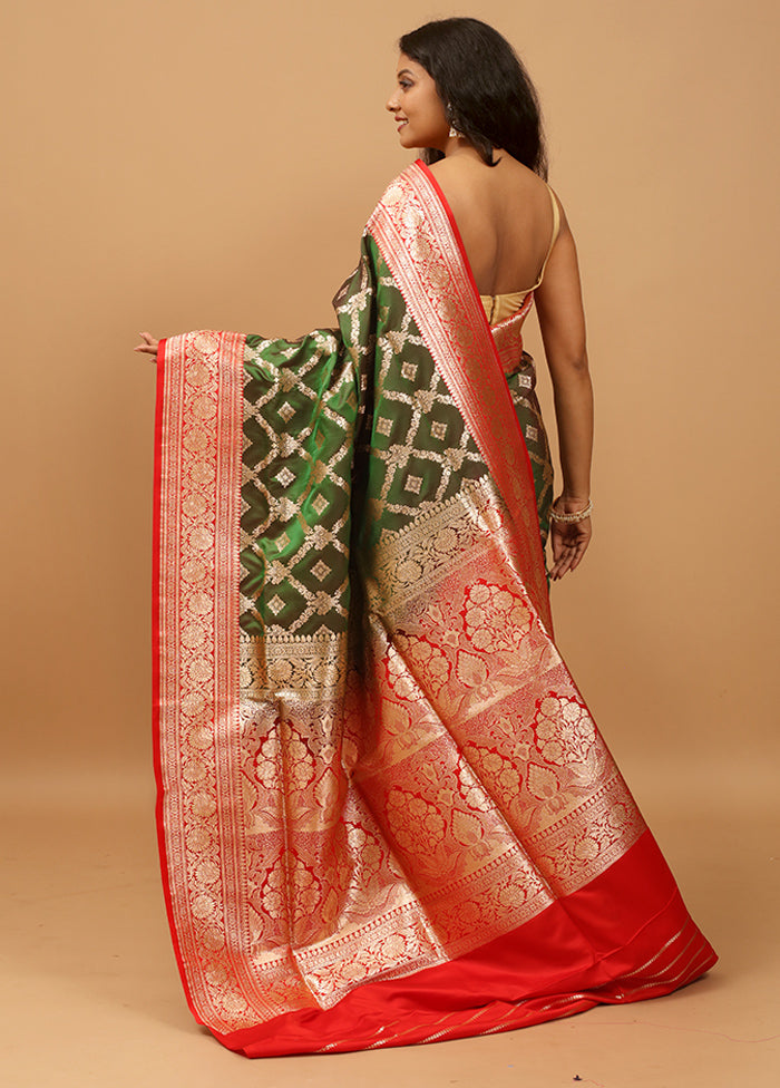 Green Banarasi Silk Saree With Blouse Piece