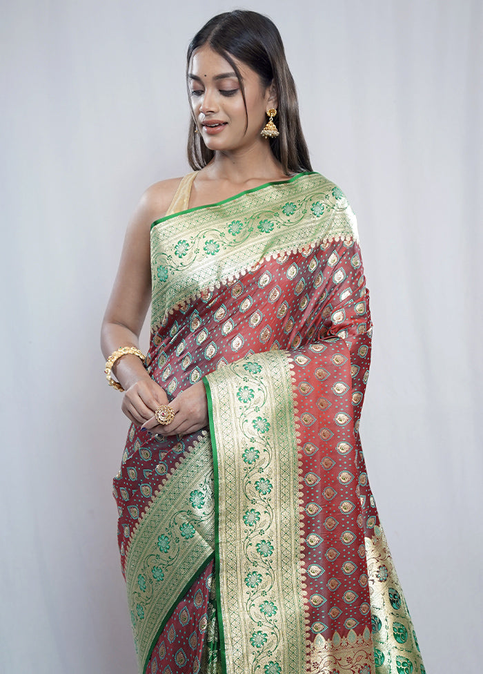 Maroon Tanchoi Banarasi Silk Saree With Blouse Piece