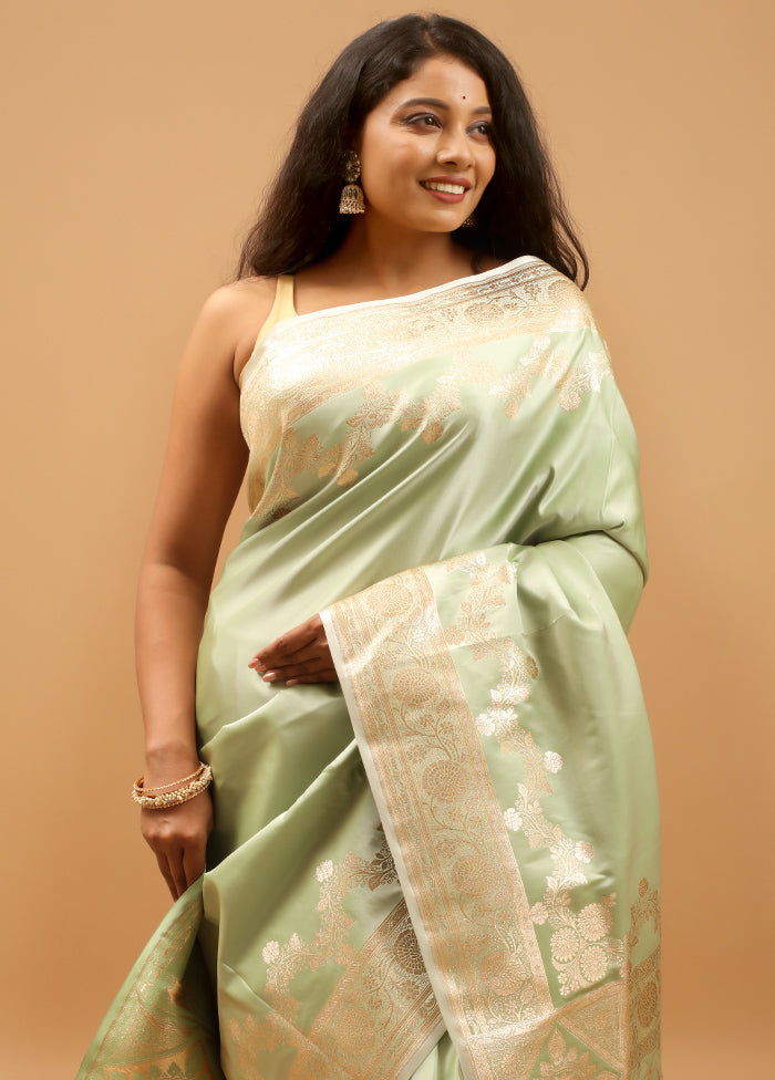 Green Banarasi Silk Saree With Blouse Piece