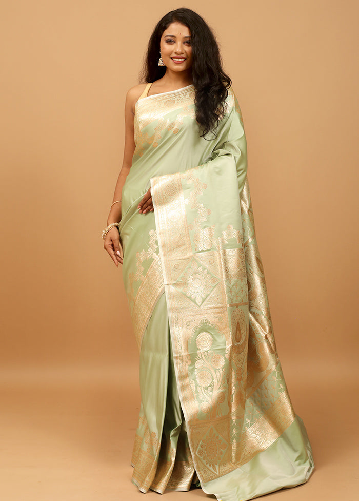 Green Banarasi Silk Saree With Blouse Piece