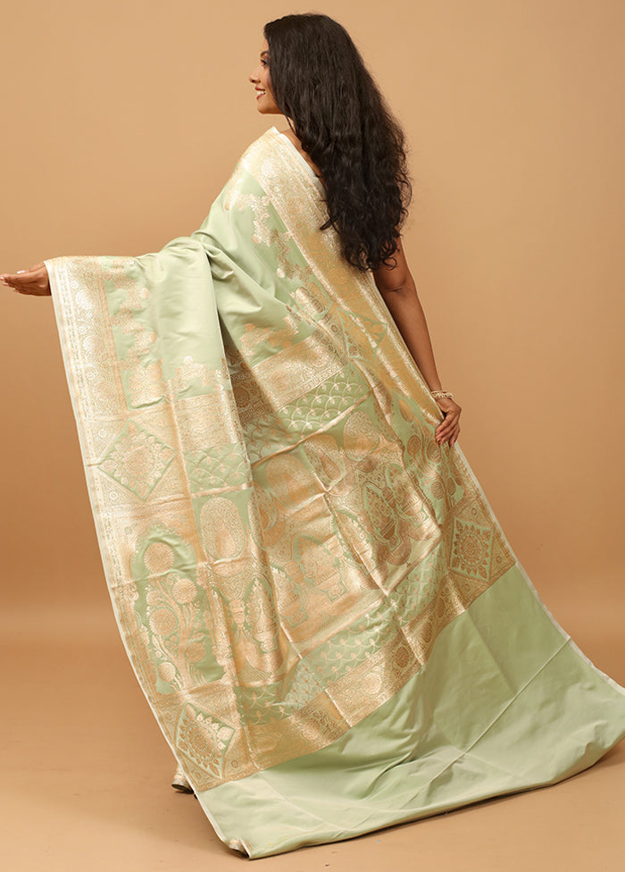 Green Banarasi Silk Saree With Blouse Piece