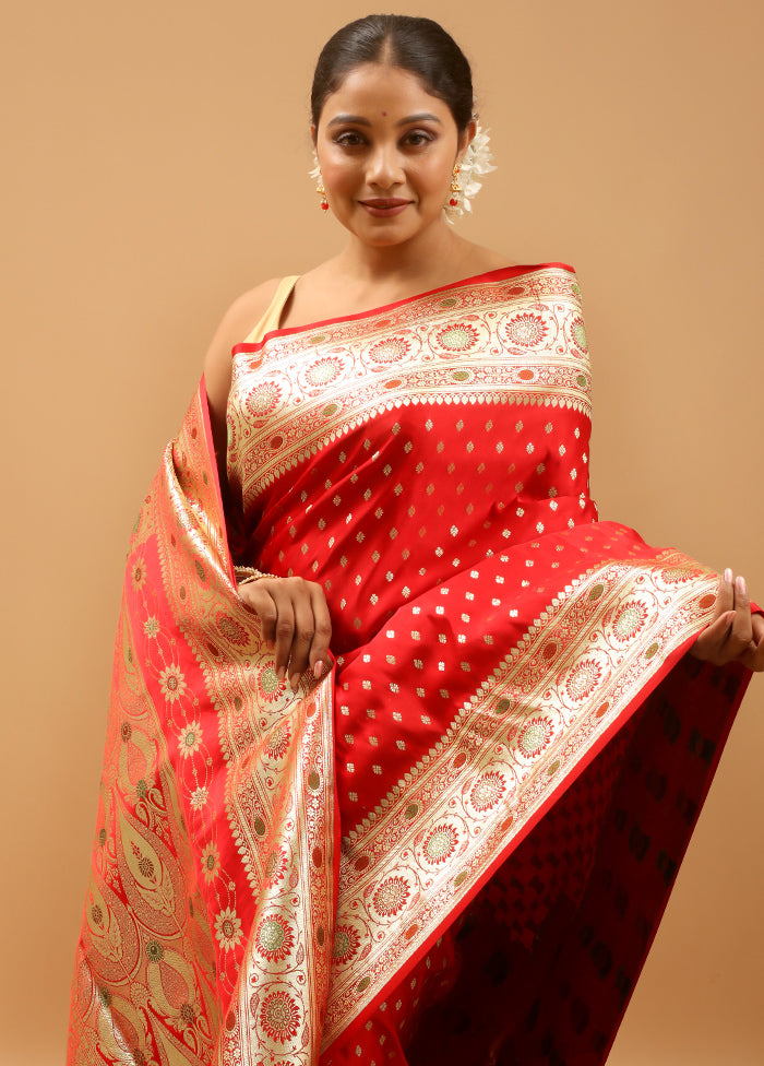 Red Banarasi Silk Saree With Blouse Piece