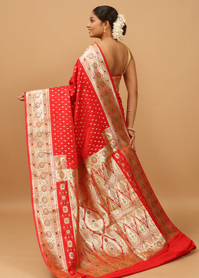 Red Banarasi Silk Saree With Blouse Piece