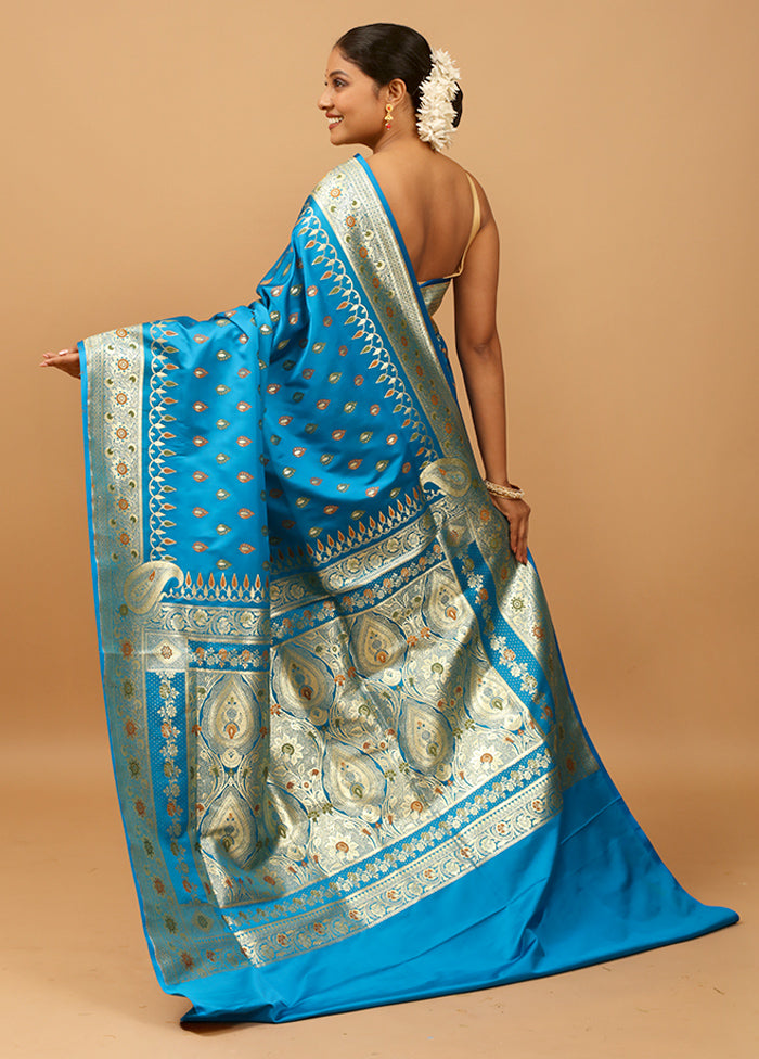 Blue Banarasi Silk Saree With Blouse Piece