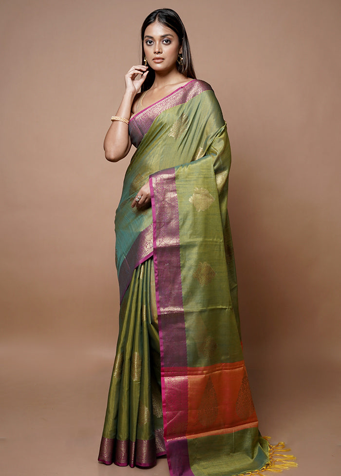 Green Kora Silk Saree With Blouse Piece