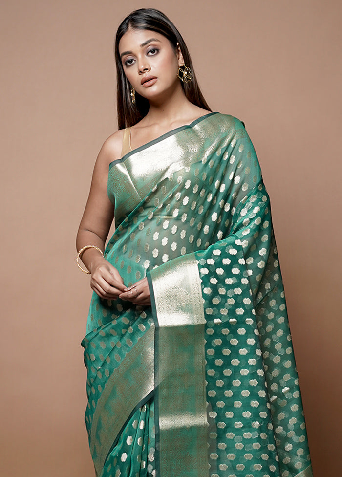 Green Kora Silk Saree With Blouse Piece