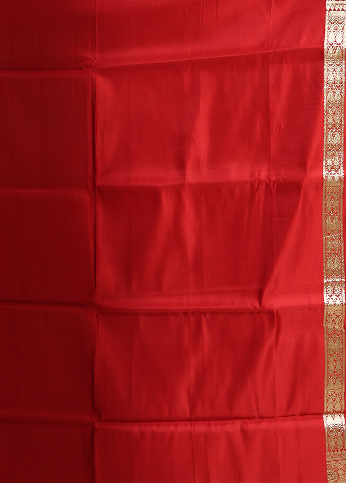 Red Handloom Banarasi Pure Silk Saree With Blouse Piece