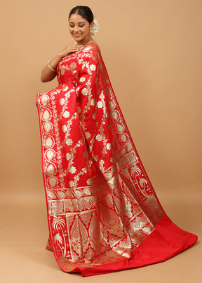 Red Banarasi Silk Saree With Blouse Piece