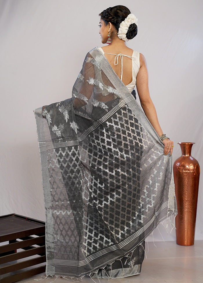 Grey Matka Silk Saree With Blouse Piece - Indian Silk House Agencies