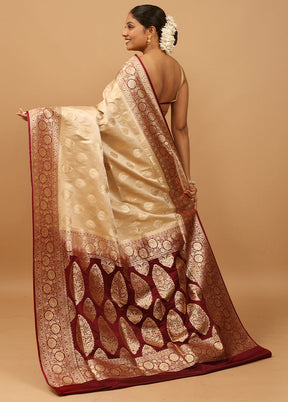 Cream Banarasi Silk Saree With Blouse Piece