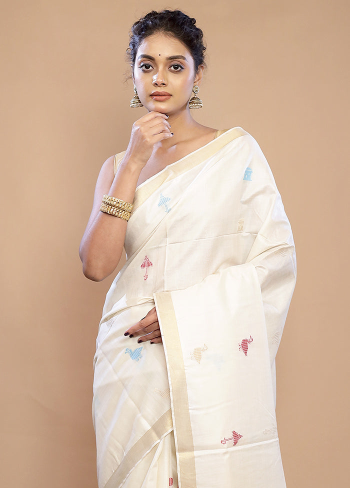 White Tussar Pure Silk Saree With Blouse Piece - Indian Silk House Agencies