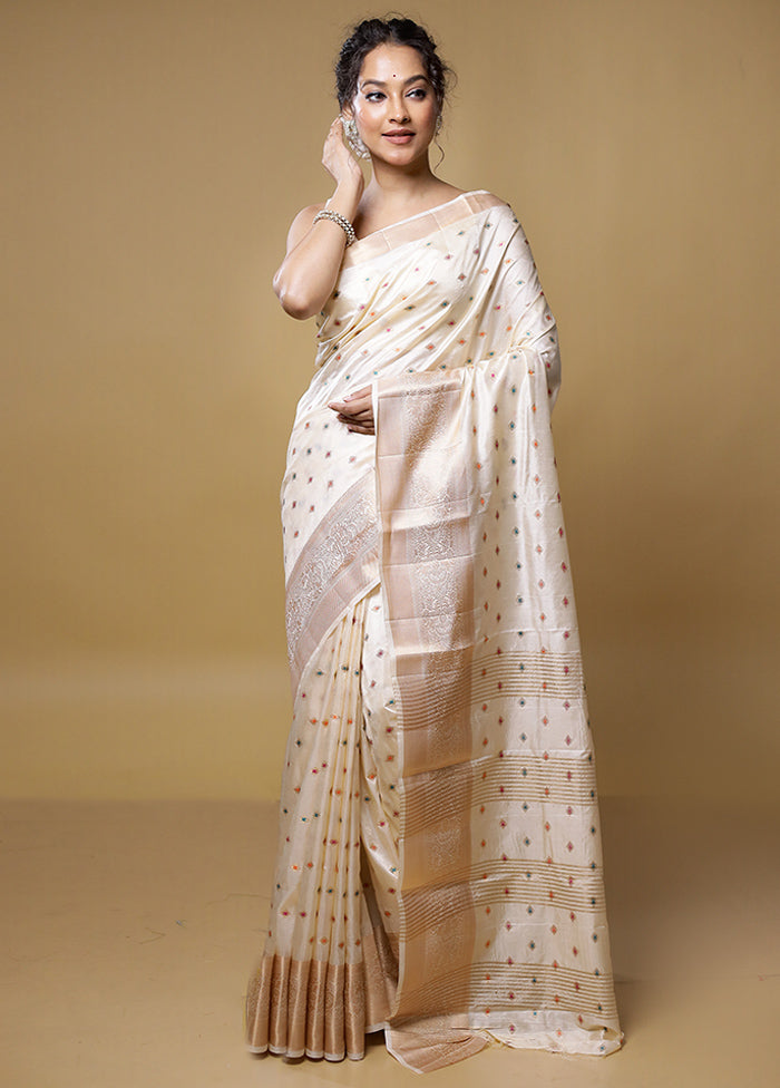 Cream Dupion Silk Saree With Blouse Piece