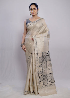 Cream Tussar Pure Silk Saree With Blouse Piece - Indian Silk House Agencies