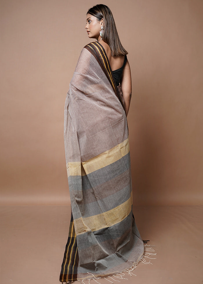 Grey Matka Silk Saree With Blouse Piece