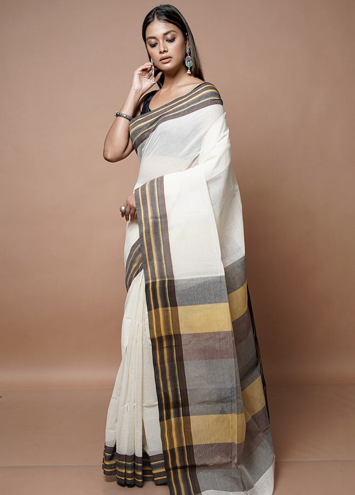 White Matka Silk Saree With Blouse Piece