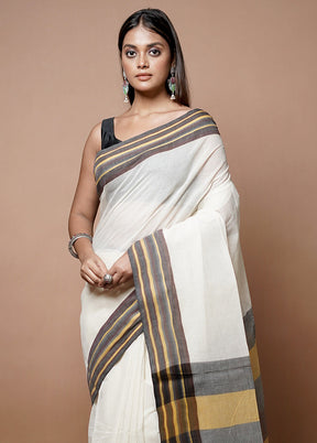 White Matka Silk Saree With Blouse Piece