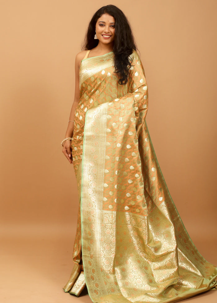 Cream Tanchoi Silk Saree With Blouse Piece