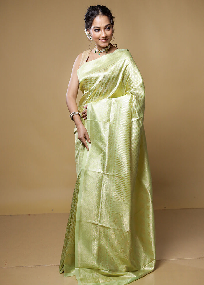 Green Dupion Silk Saree With Blouse Piece