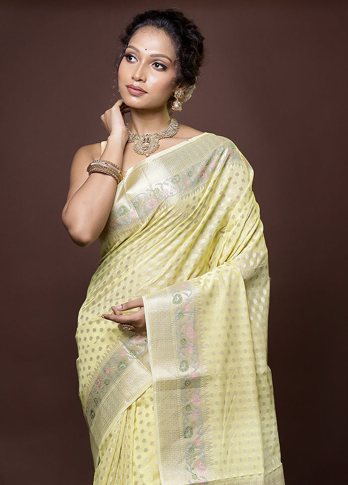 Green Kora Silk Saree With Blouse Piece