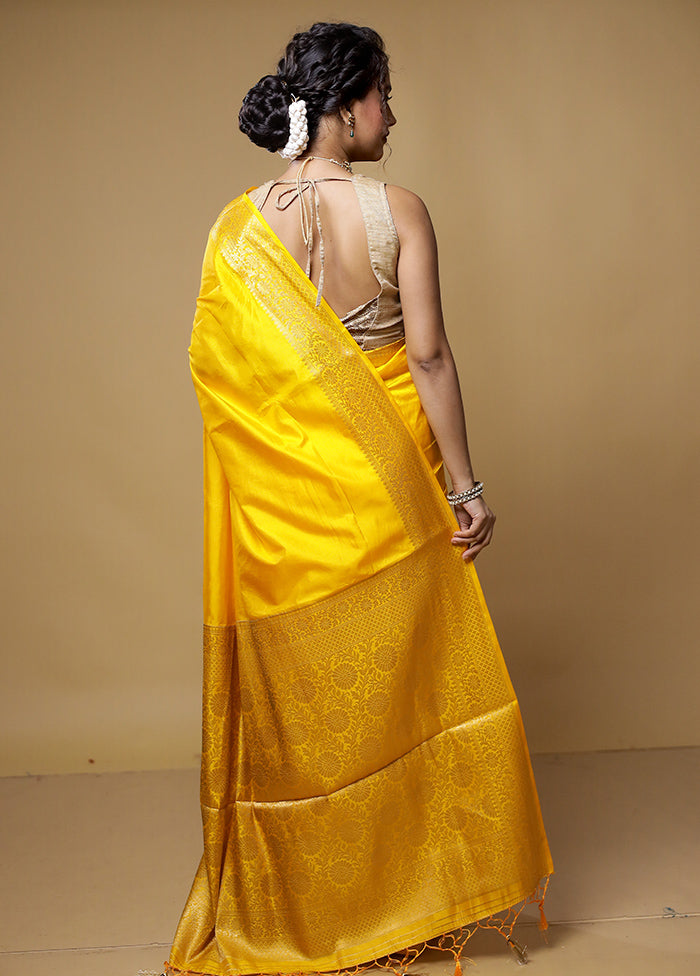 Yellow Dupion Silk Saree With Blouse Piece