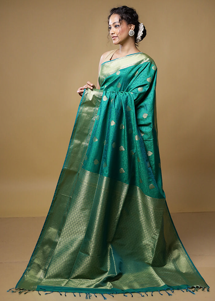 Green Kanjivaram Silk Saree With Blouse Piece