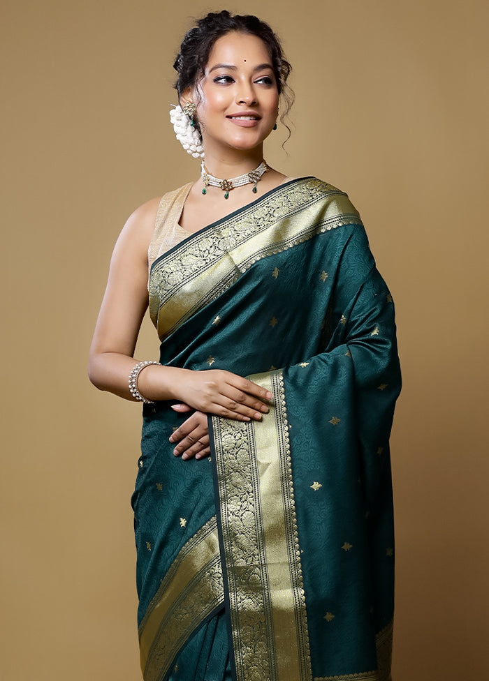 Green Kanjivaram Silk Saree With Blouse Piece