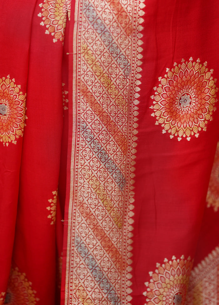 Red Handloom Pure Georgette Saree With Blouse Piece