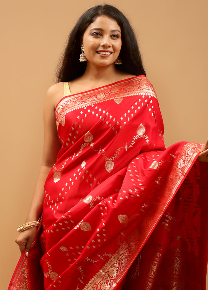 Red Banarasi Silk Saree With Blouse Piece