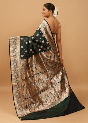 Green Banarasi Silk Saree With Blouse Piece