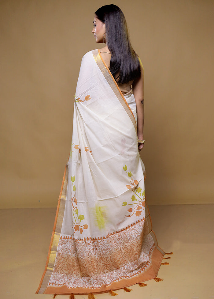 White Cotton Saree With Blouse Piece