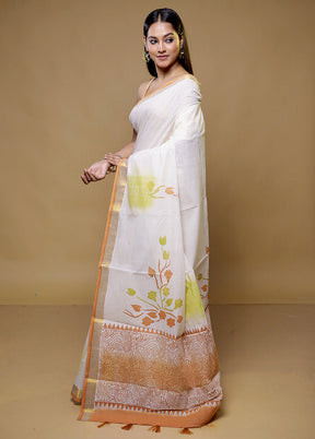 White Cotton Saree With Blouse Piece