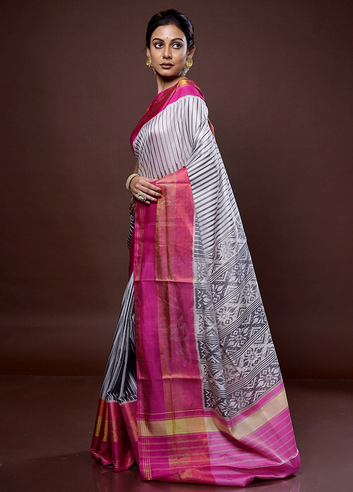 Cream Pochampally Pure Silk Saree With Blouse Piece - Indian Silk House Agencies