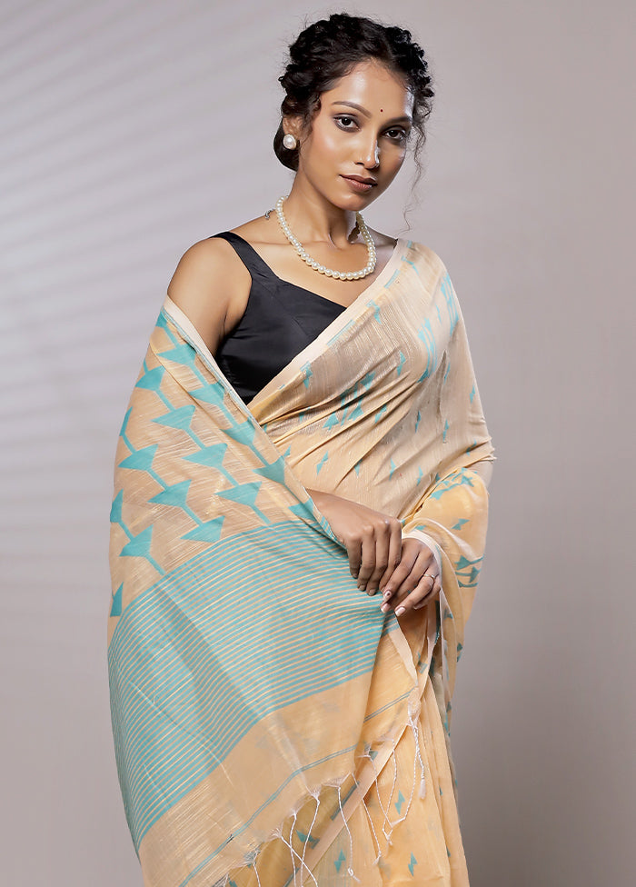 Cream Khadi Cotton Saree With Blouse Piece