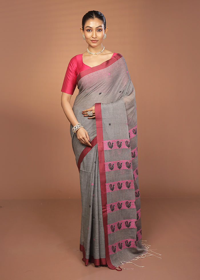Grey Khadi Cotton Saree With Blouse Piece