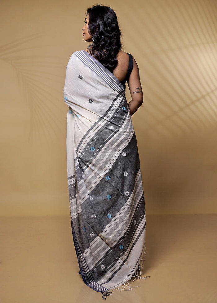 Grey Khadi Cotton Saree Without Blouse Piece - Indian Silk House Agencies