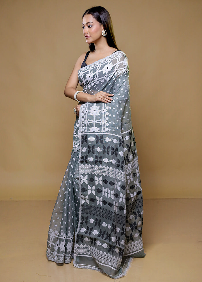 Grey Tant Jamdani Saree Without Blouse Piece