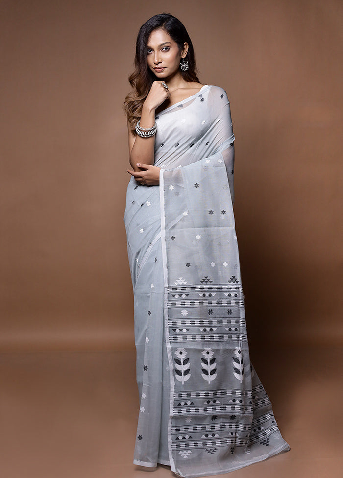 Grey Tant Jamdani Saree Without Blouse Piece