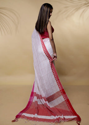 White Cotton Saree With Blouse Piece